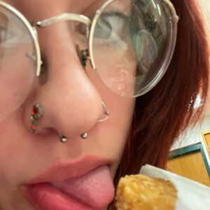 Meet your Posher, Abigayle